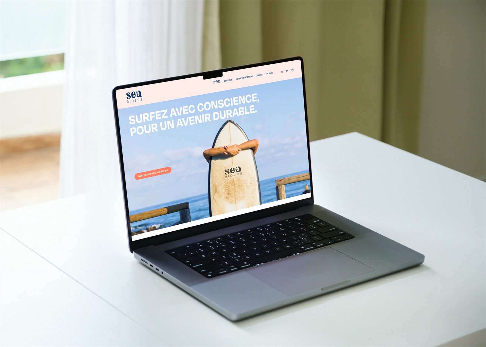 Page d'accueil du site vitrine SeaRiders